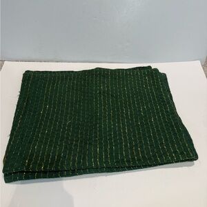 Set of 4 Hunter Green & Gold Metallic Placemats